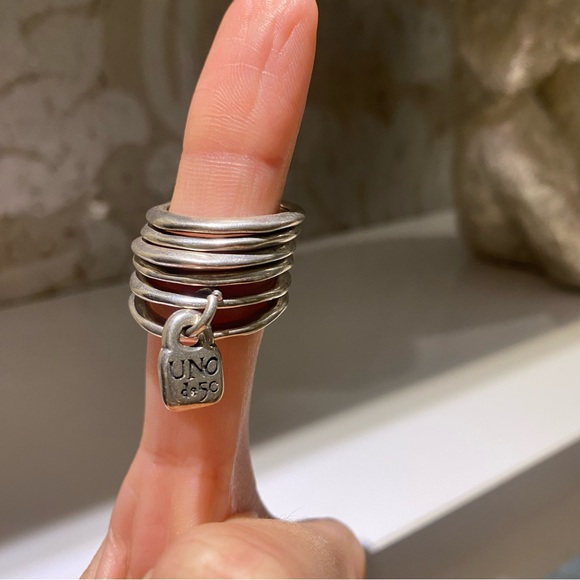 UNO de 50 Silver Stacked Rings - Picture 8 of 9